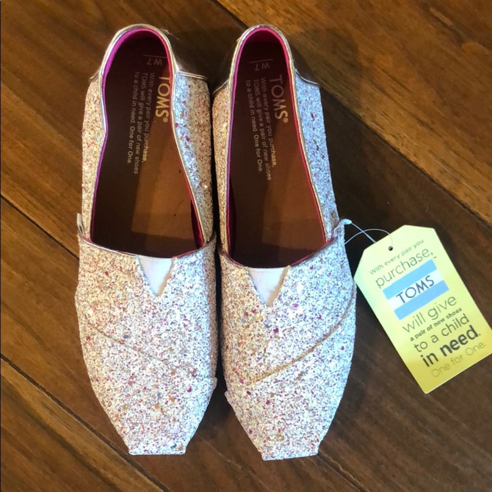 Brand NWT Toms “Candy Cane Glitter Party” shoes